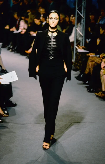 Look 24